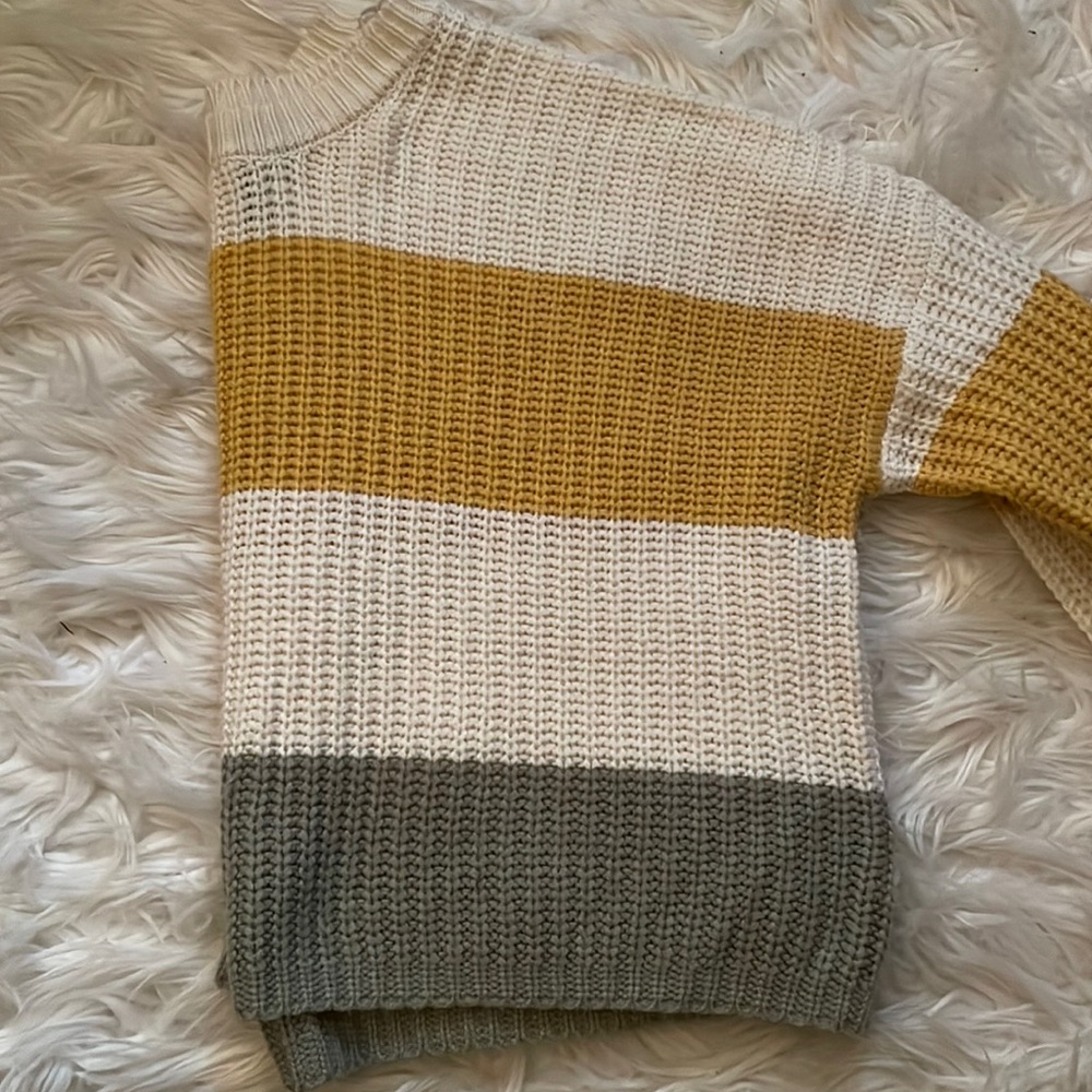 Colorblock sweater!